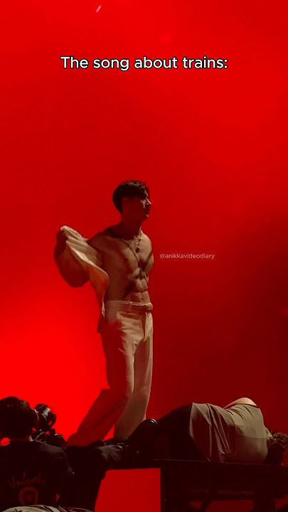 The song about trains👀 #bangchan #straykids #skz2024 #kpopconcerts #kpopfypシ #dominatetour #kpop