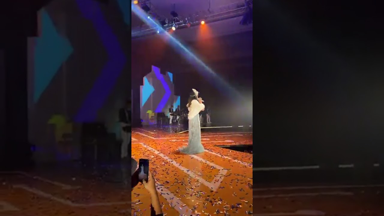 Via Vallen Live Stream, April 2, 2020