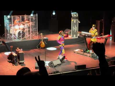 Steel  Pulse  - Chant a Psalm - Live Paris