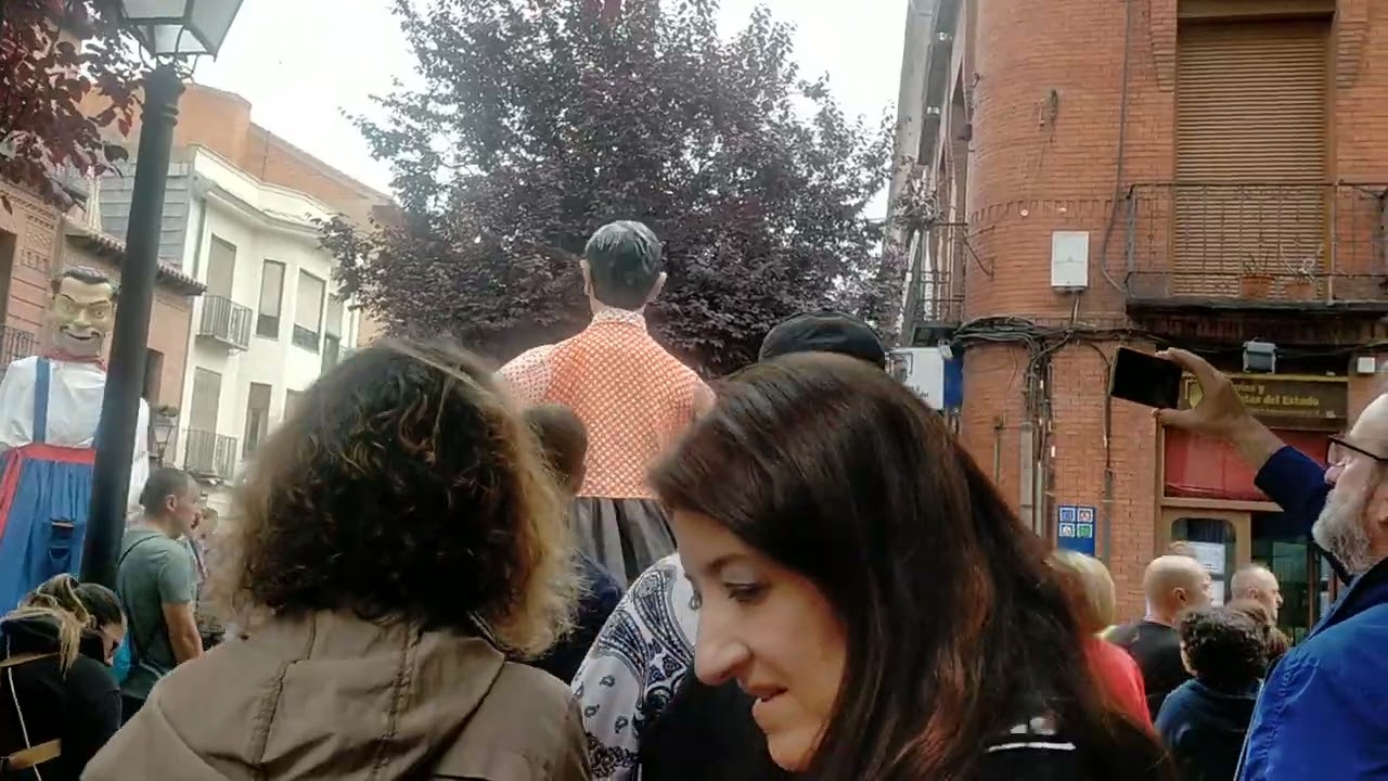 Gigantes y cabezudos Alcalá de Henares San Isidro 2023 CAP 3