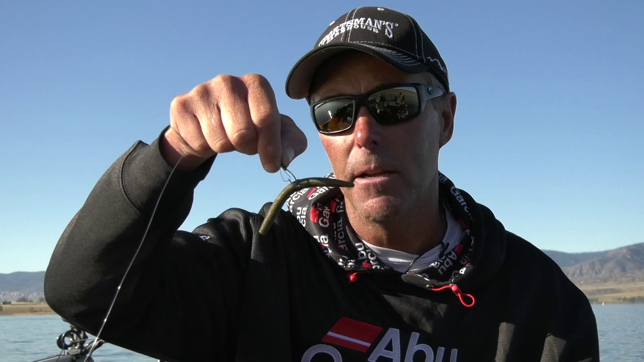 How to Wacky Rig a Throw Back Bait (bass fishing) 