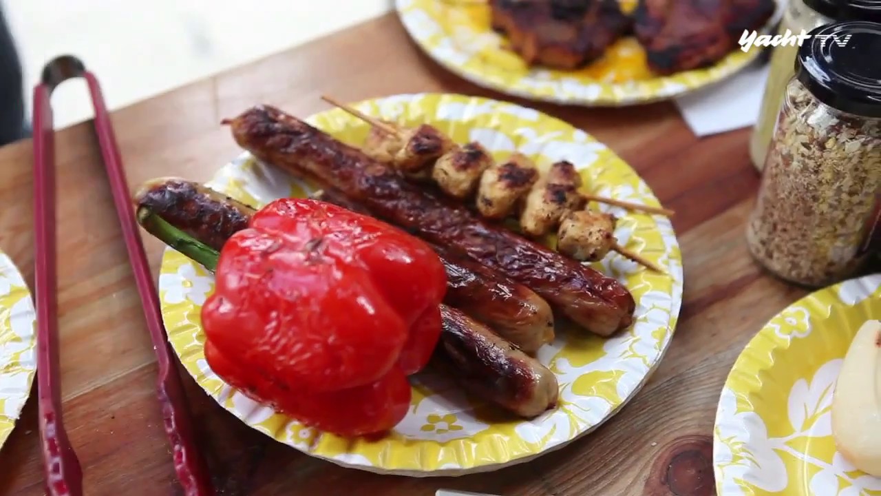 Um die Wurst: Der große Bordgrill-Test