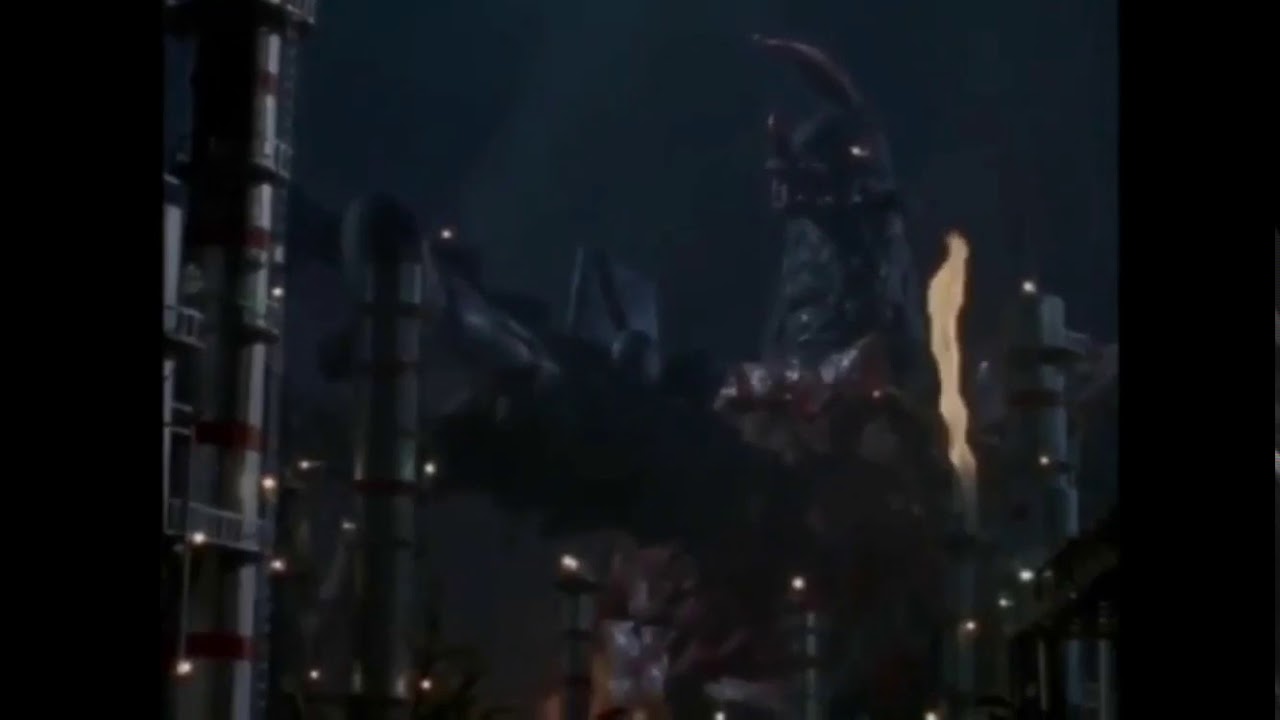 Astromons vs Oil Drinker (very weird scene from Ultraman Taro)