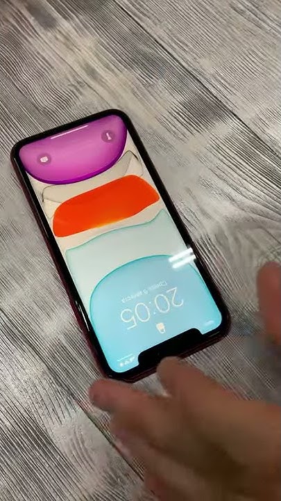 Установка защитного стекла на iPhone 11 / XR. Как клеить защитку на ...