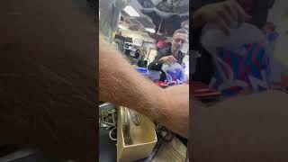 Что приносят в скупку часть1 #скупка #ссср #винтаж #барахолка #комиссионка