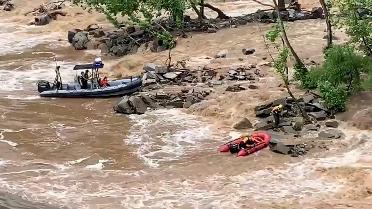 12 rescued from Potomac River in Washington, DC, after storm surge of ...