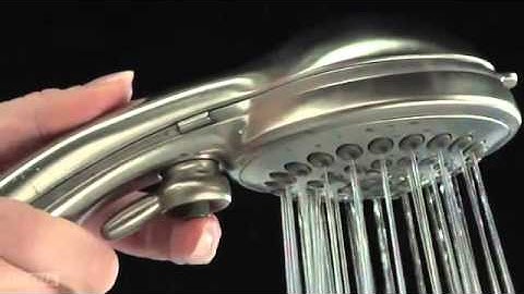 In2ition two-in-one shower.