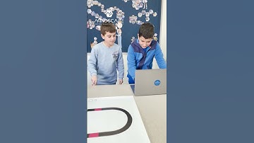 Line follow using EV3 #lebanon #mindscape #shorts #robot #robotics #lego #kids #technology #science