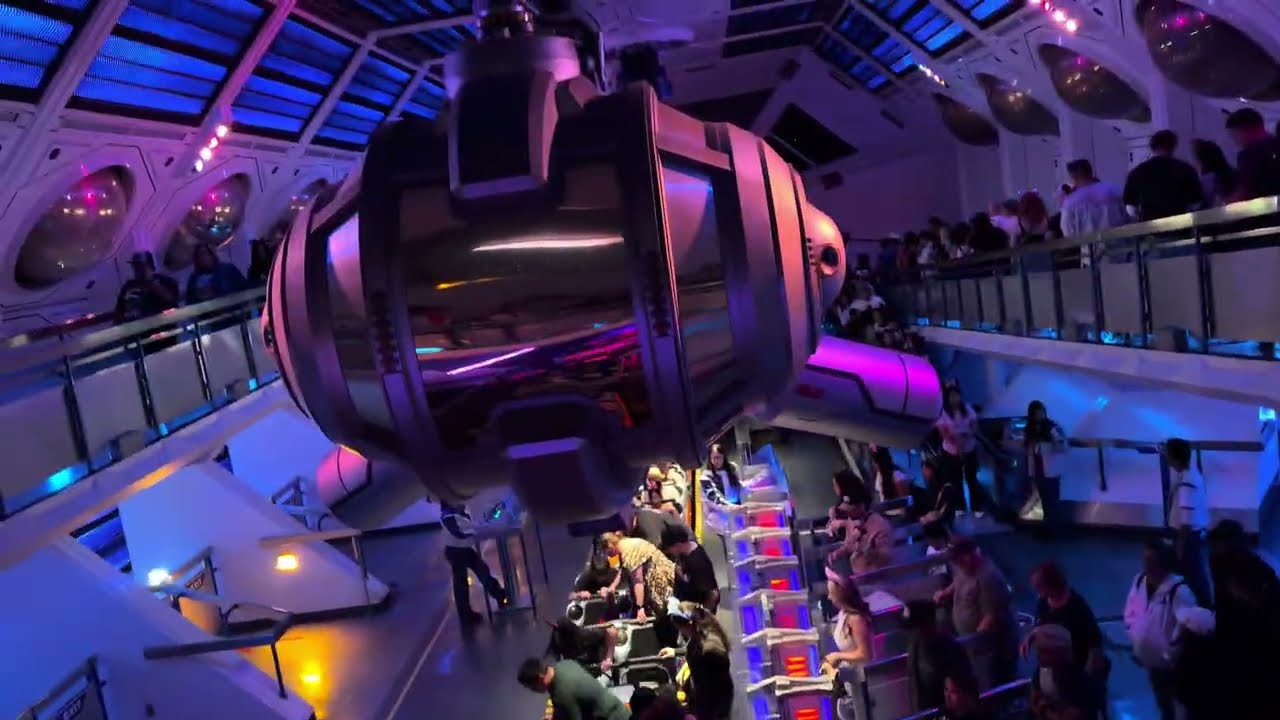 Disney Parks  Ride -Hollywood 