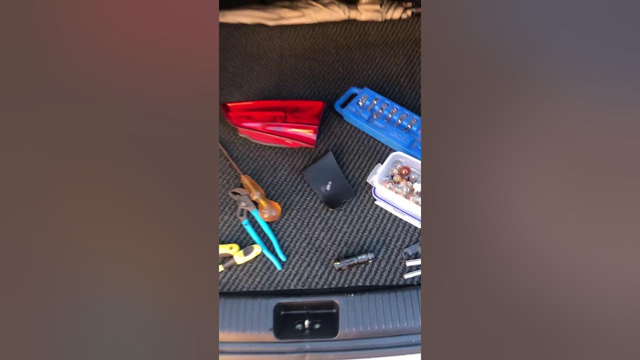 2013 Kia Ceed SW number plate bulb replacement YouTube