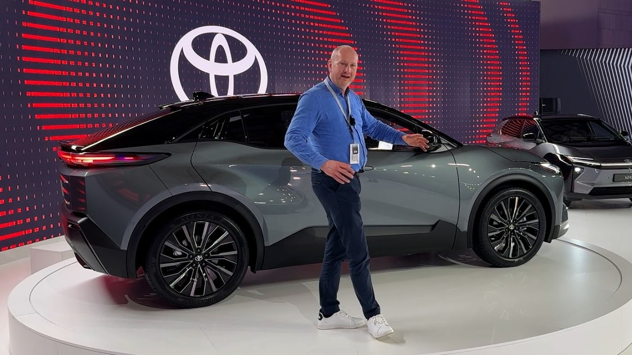 Verdenspremiere på Toyota C-HR+ med 600 km rekkevidde!