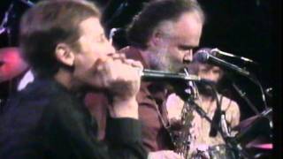 Levon Helm and The Band,  Milk Cow Boogie chords