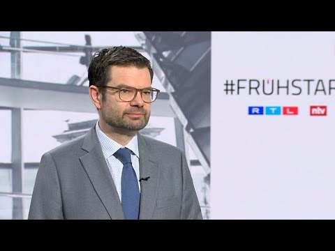Buschmann sorgt mit Aussage zur Silvester-Debatte für Lacher im Bundestag