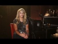 Capture de la vidéo Miranda Lambert -  Revolution: Interview