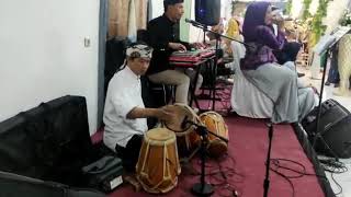 Tepak baksa pendek...( A geblay )