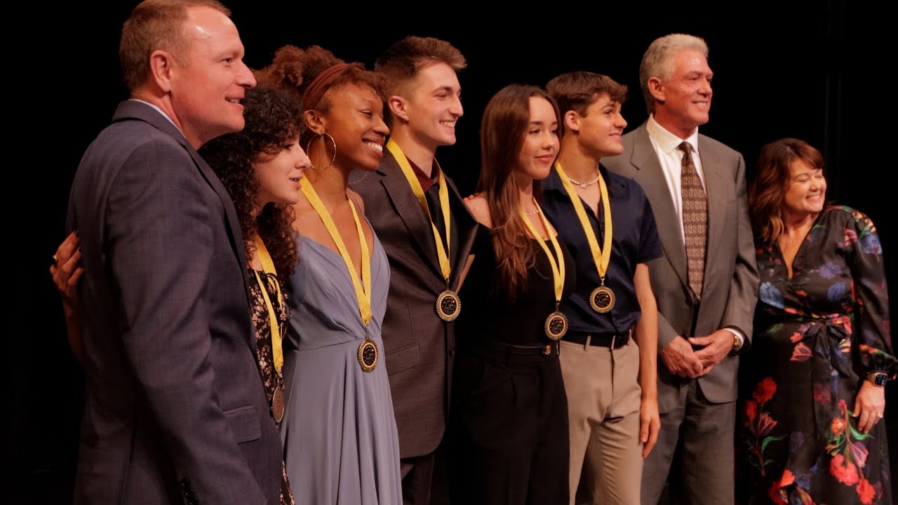 pinellas-county-high-school-students-shine-at-the-2024-walkers-rising