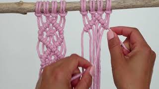 The Diagonal Clove Hitch and the Diamond