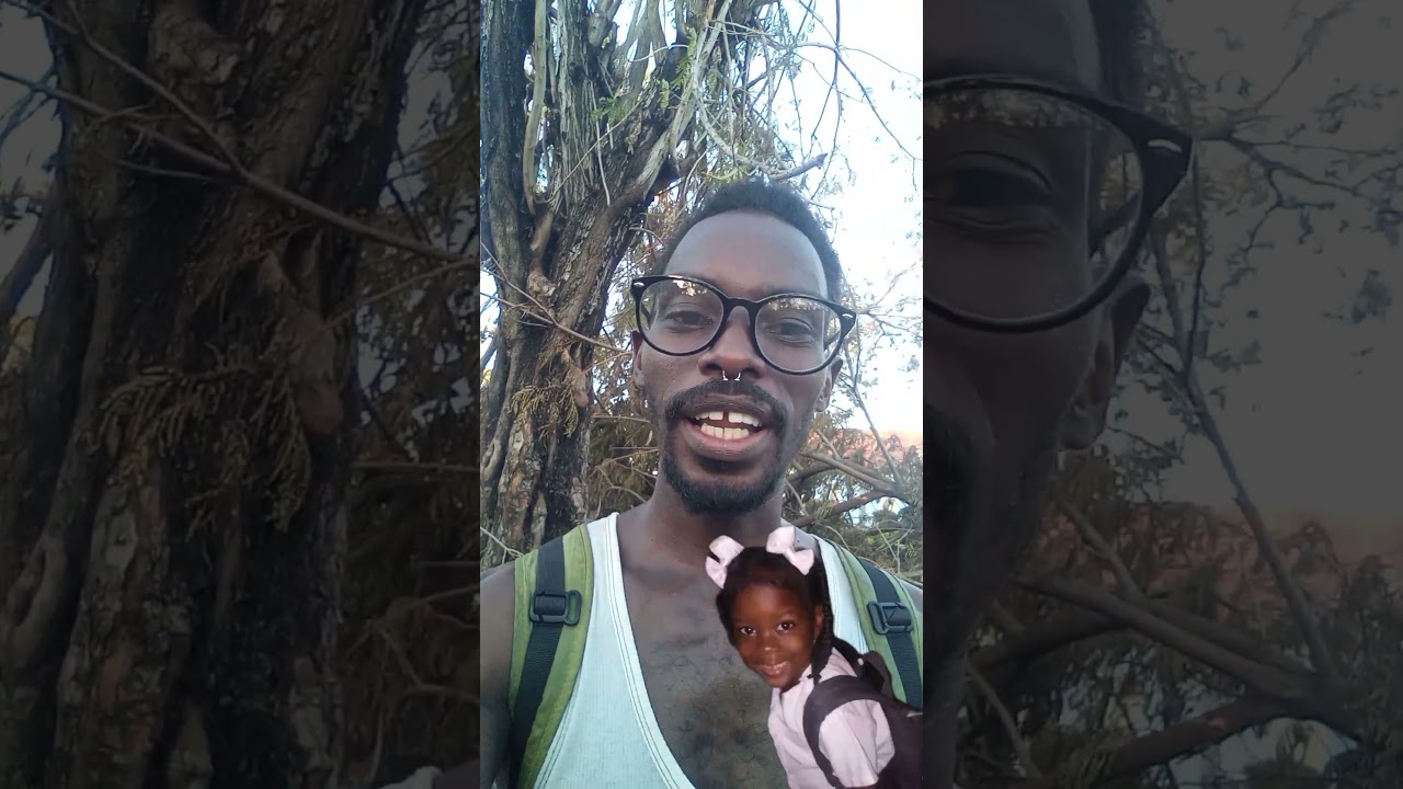 Esta es mi manera de lidiar con todo esto 🌀 la música 🎶 es mi refugio