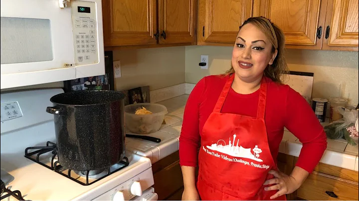 Live Cooking with SinCity Julie HOW TO MAKE TAMALE...