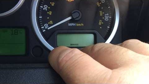 Discovery 3/RRS dash hidden info