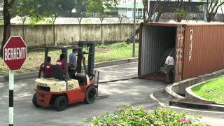 ADTEC R22 Unloading