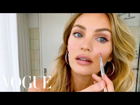 Βίντεο: Η Candice Swanepoel είναι ένας όμορφος 