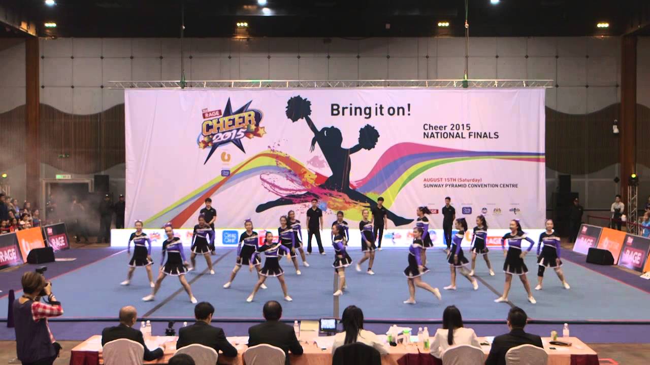 CHEER 2015: Vibrant routine