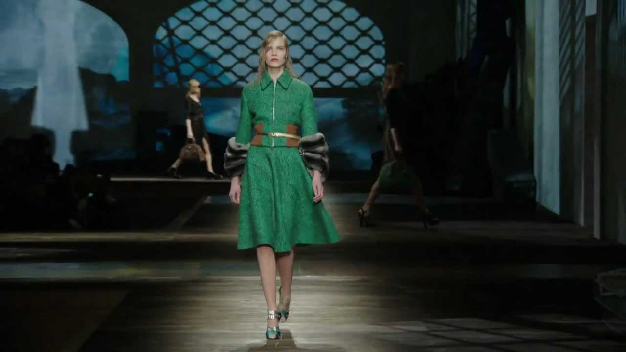 Prada Fall/Winter 2013 Womenswear Show #15