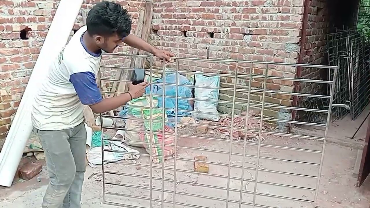 এস এস জানালার গ্রিল  নতুন ডিজাইন সিম্পিল এর ভিতরে খুবই কম খরচে তৈরি করতে পারবেন 