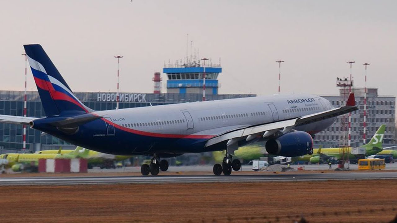 CLOSEUP LANDINGS at Novosibirsk [OVB/UNNT] Tolmachevo Airport | Plane ...