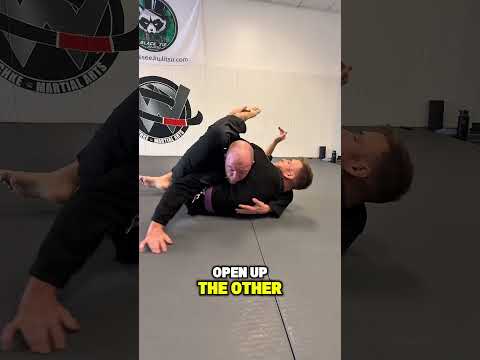 How to Defeat “the Buggy choke” #bjj #jiujitsu #grappling