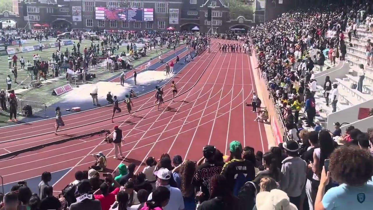 Jamaica VS Bullis High School Championship Of America 4x4 at PENN RELAYS(Quincy Wilson Split 43.99)