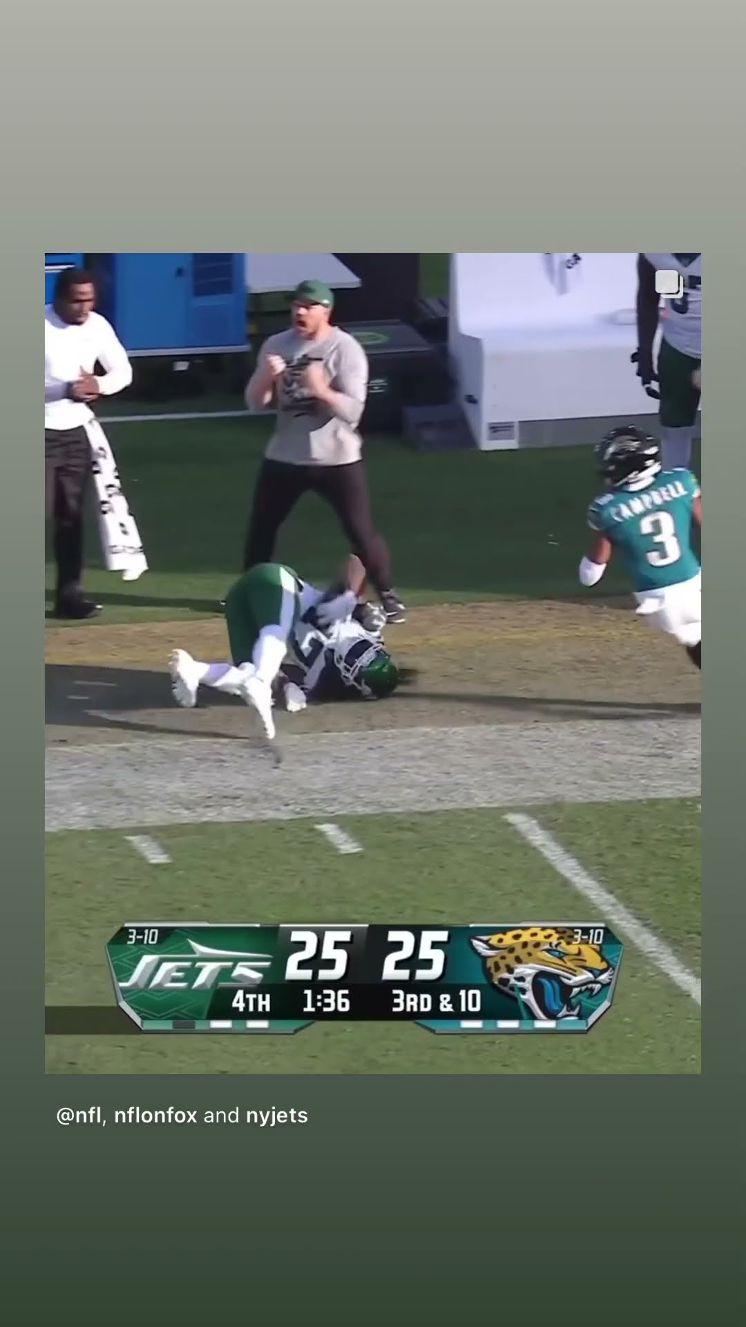 The official says he did #hoodnews #jets #aaronrodgers #davanteadams #catch #omg #wow #newyorkjets