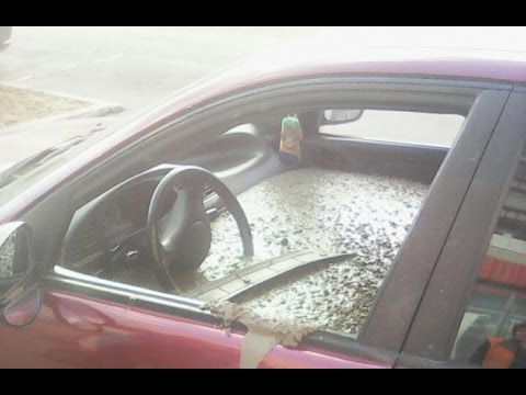 Лучший подарок жене)))Муж из за злости залил машину жены бетоном Лучший подарок жене)))Муж из за злости залил машину жены бетоном