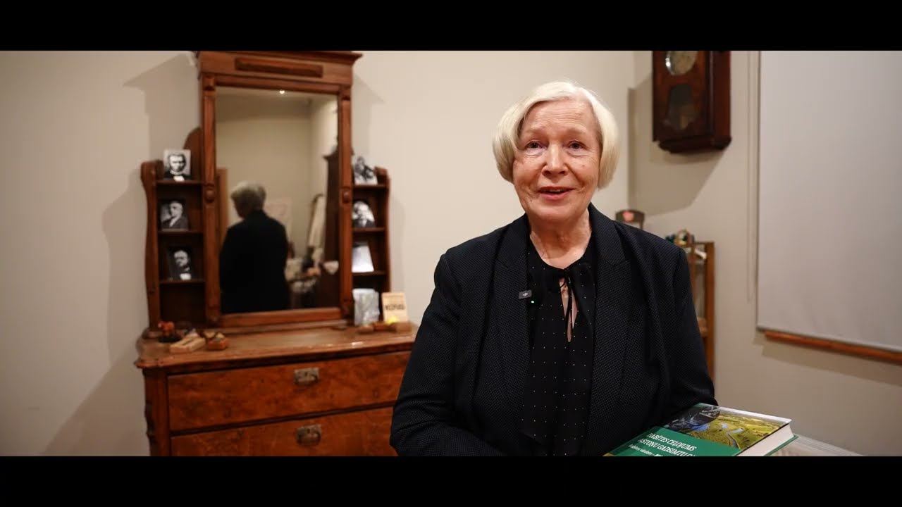 Grāmatas “Babītes ceļojums astoņu gadsimtu garumā. Babītes vārdam – 800” autore Inga Sarma