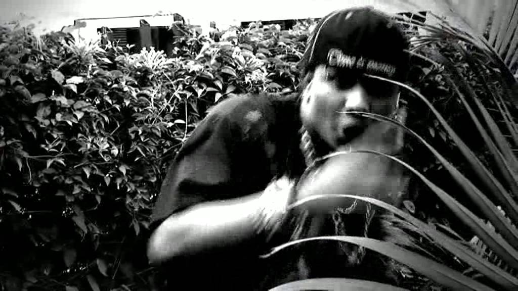 PENDA BY LOLILO FT BATMAN OFFICIAL VIDEO