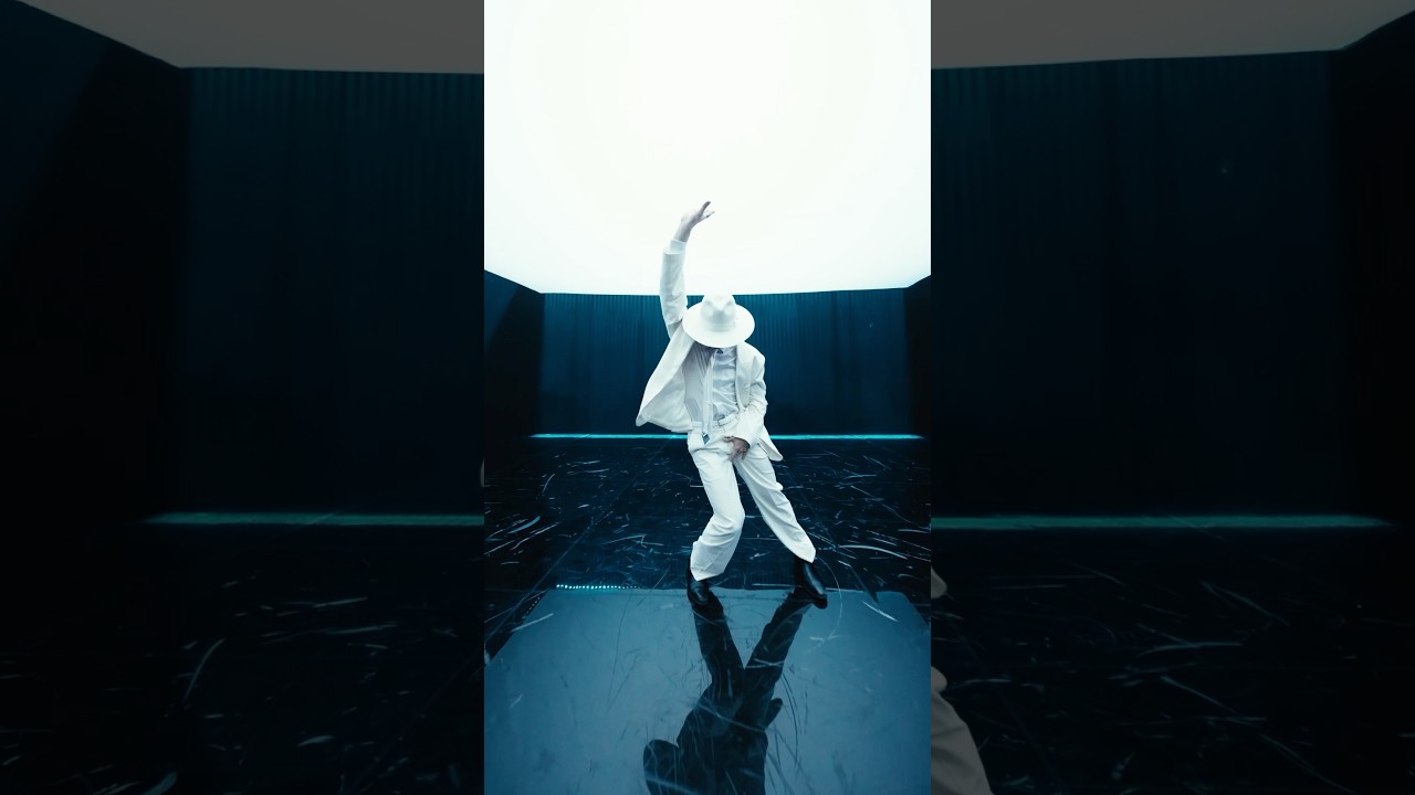Michael Jackson - Smooth Criminal by TAKI🦋