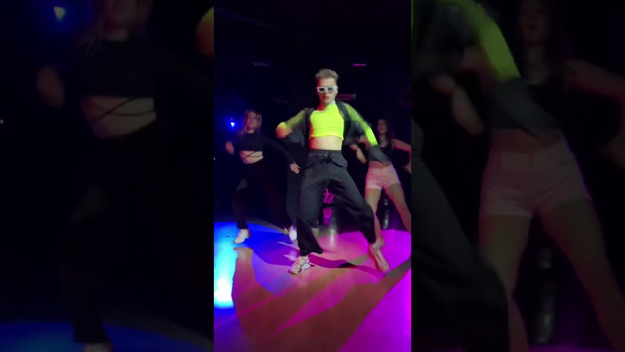 Коламбия Пикчерз - Не представляет себе вообще 😂 - YouTube