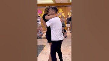 ✨ Zouk (Caribisch) van Frans & Sarah - Een magische dans! #shorts #coupledance #kizomba #viraldance