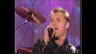 Ronan Keating (TOTP Christmas) Life is a rollercoaster
