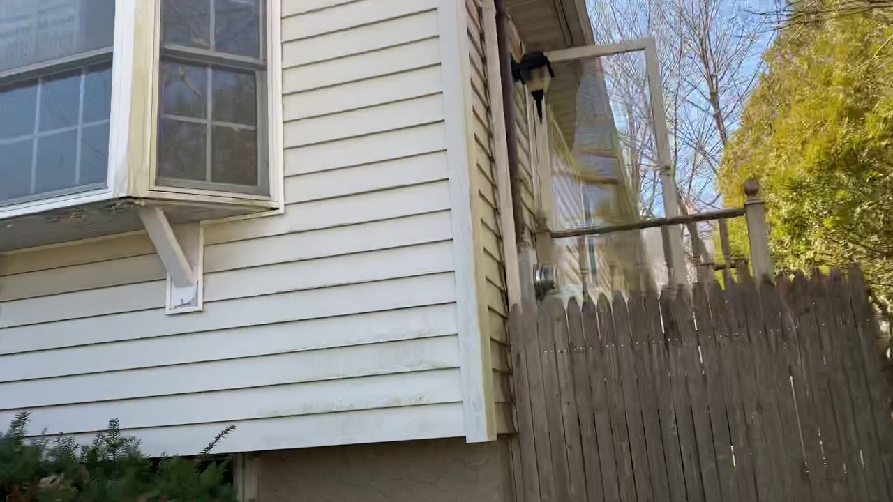 583 Starlight Dr., East Yaphank NY foreclosure for sale