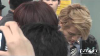 Fancam - 120405 - Woohyun Incheon Airport