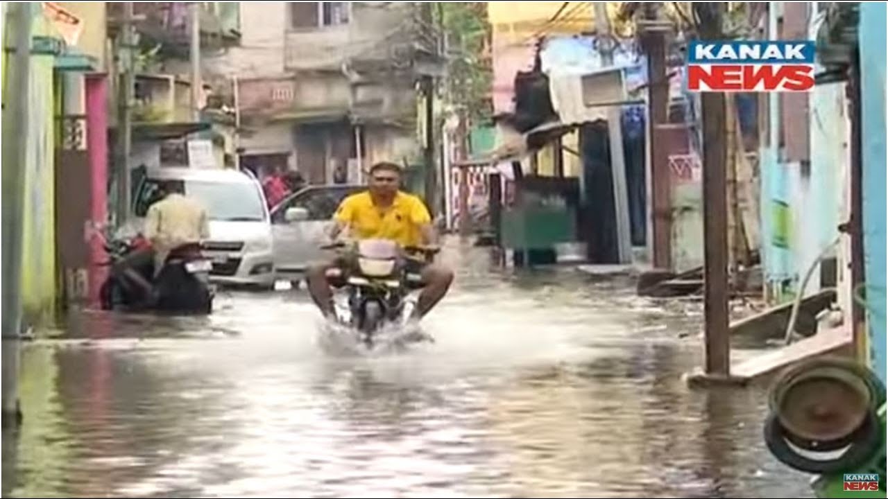 Cuttack Citizens Reels With Stagnate Water | A Day After Heavy Rainfall In Silver City