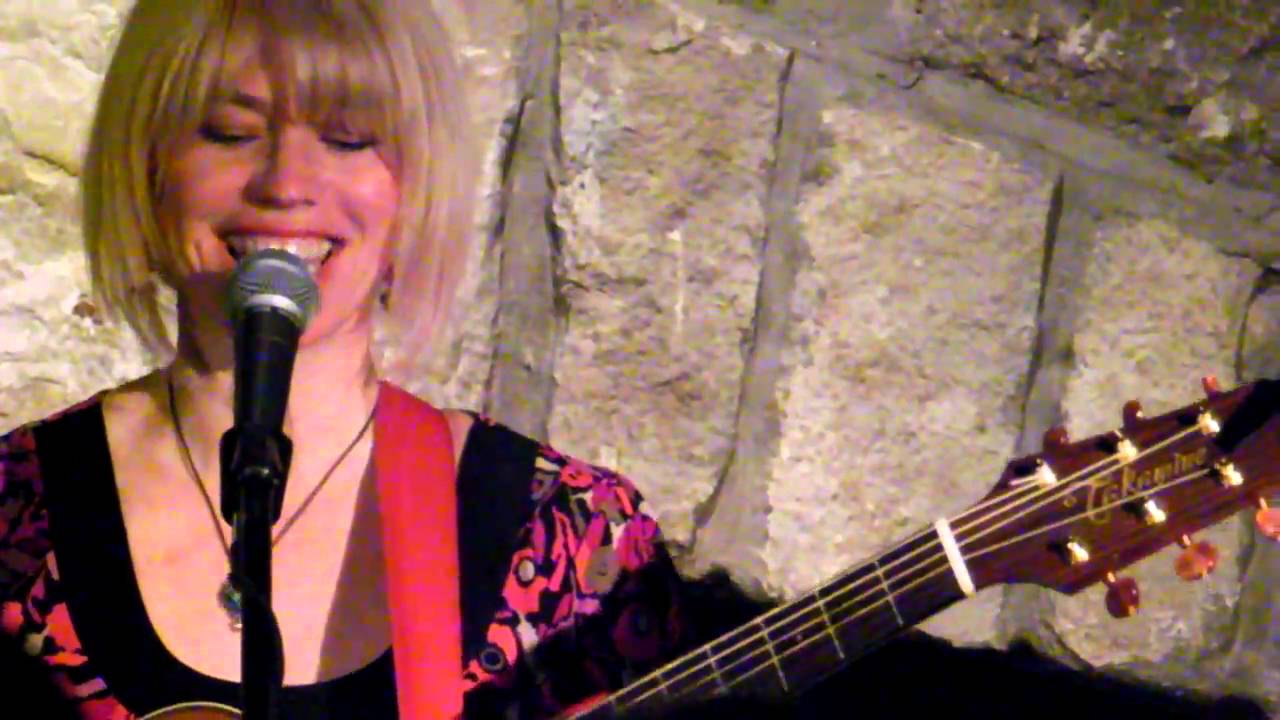 Sara Hickman at Urban Campfires *Sampler* - YouTube