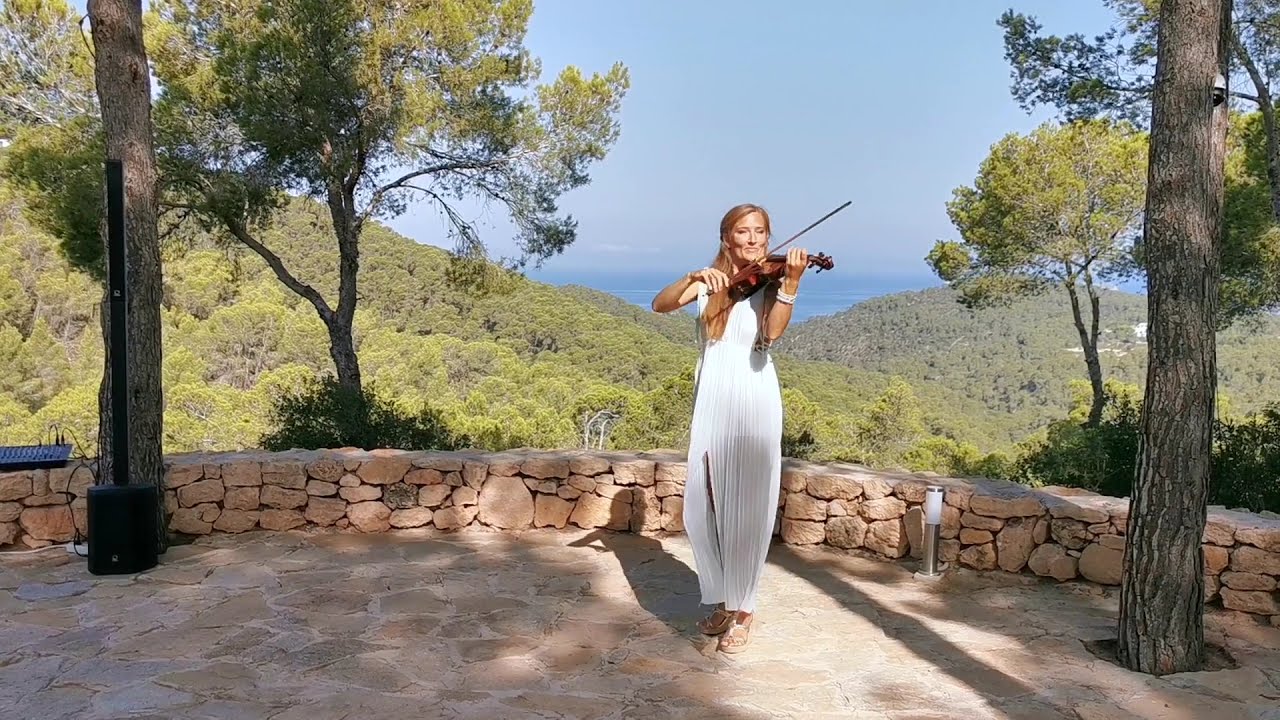 Ibiza violin for wedding ceremony
