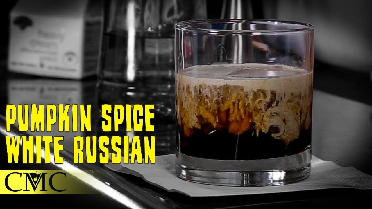 🎃 How To Make The Pumpkin Spice White Russian / Fall Cocktails 🎃