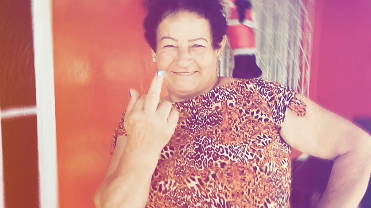 « COMO FOI SUA PRIMEIRA VEZ? » #VÓRESPONDE1