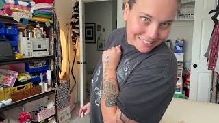 clean up my studio with me while I yap @hauntedsunshinegirl