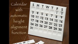 Desk calendar with automatic height alignment function