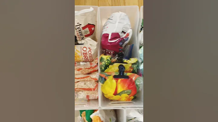 Organizing a Drawer Freezer